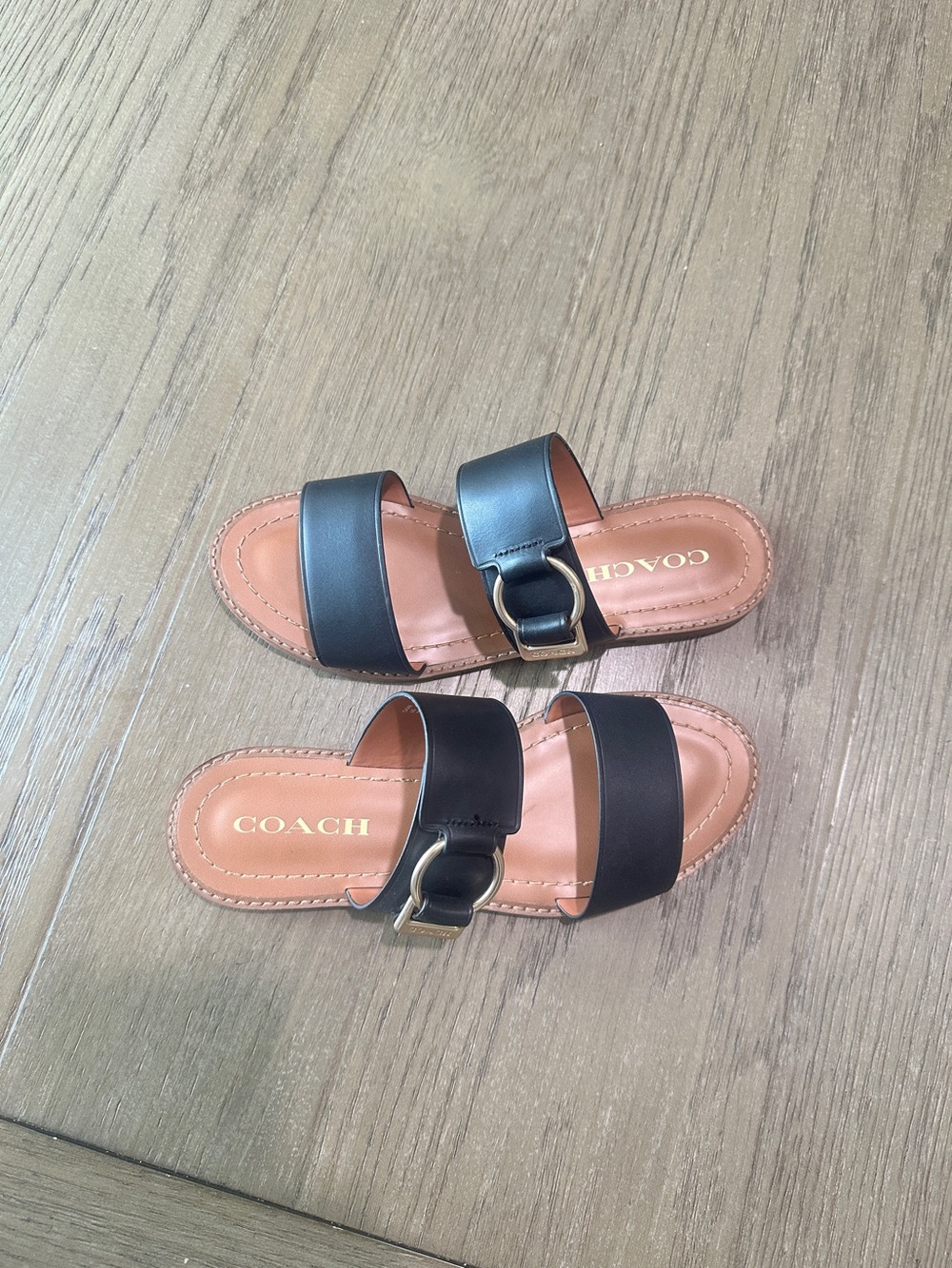 Coach Leather Slip-On Flat Sandals Size 7 Black Hallie - Picture 9 of 9